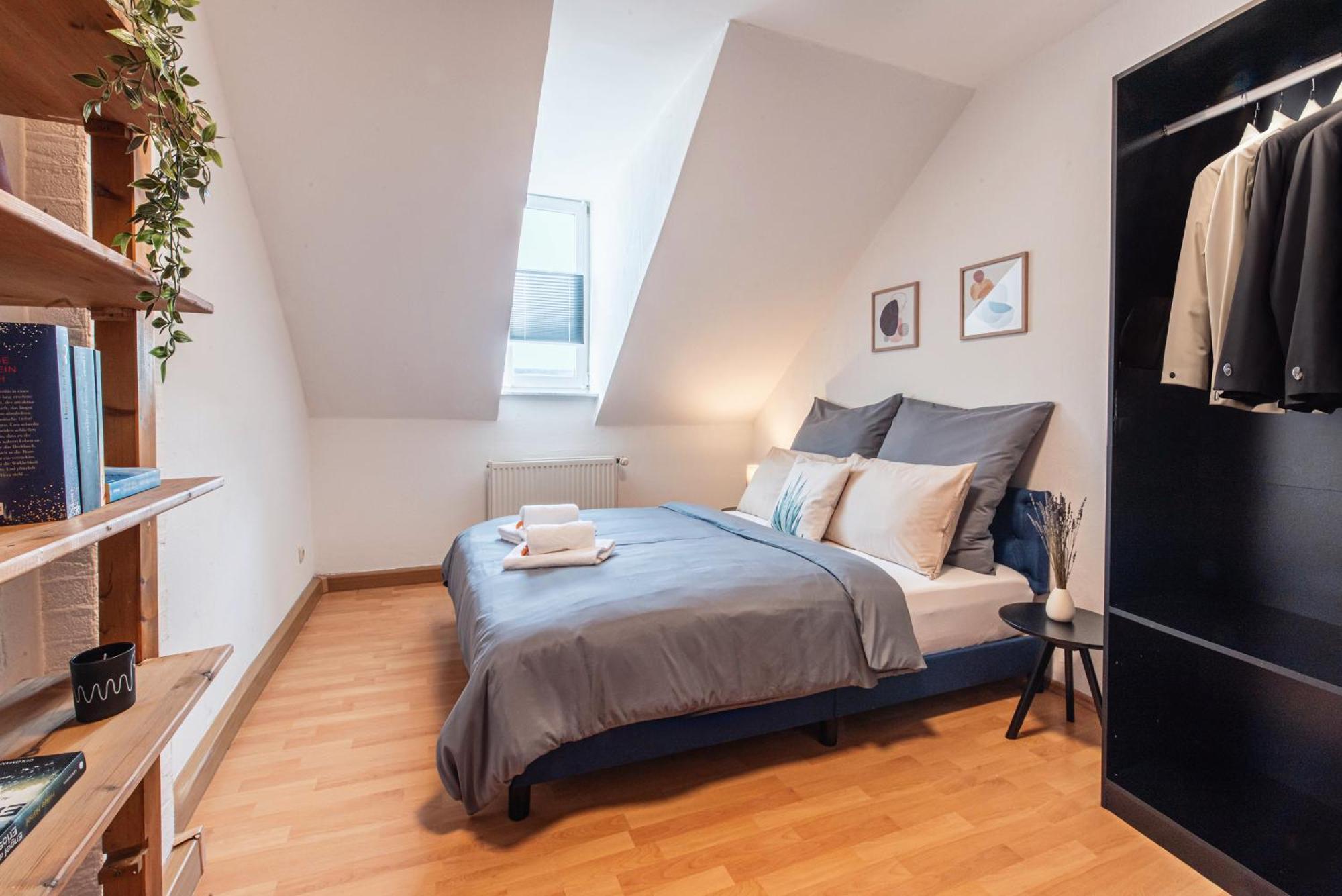 Grosszuegiges Apartment - Zentral - Kueche - Familienfreundlich エアフルト エクステリア 写真