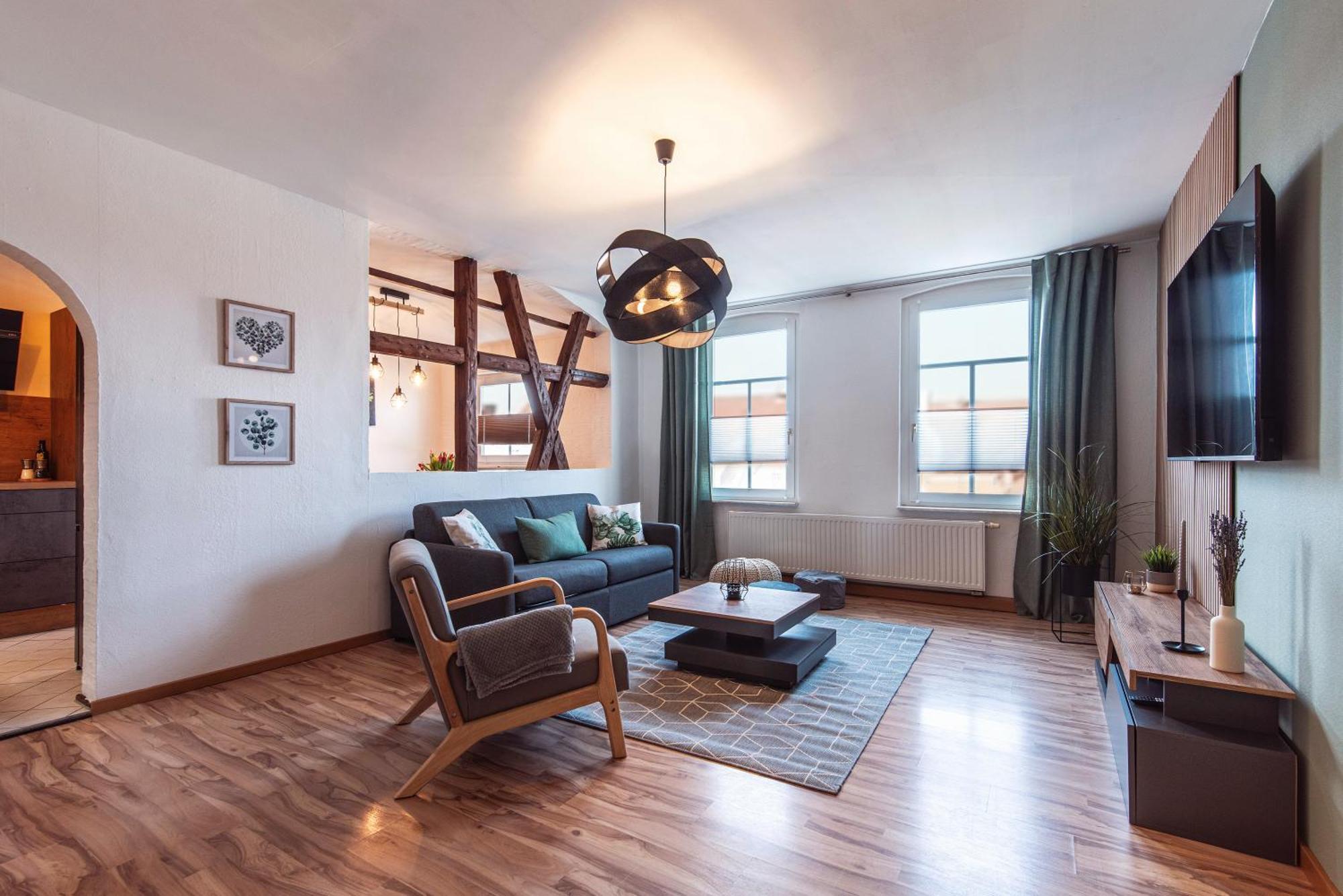 Grosszuegiges Apartment - Zentral - Kueche - Familienfreundlich エアフルト エクステリア 写真